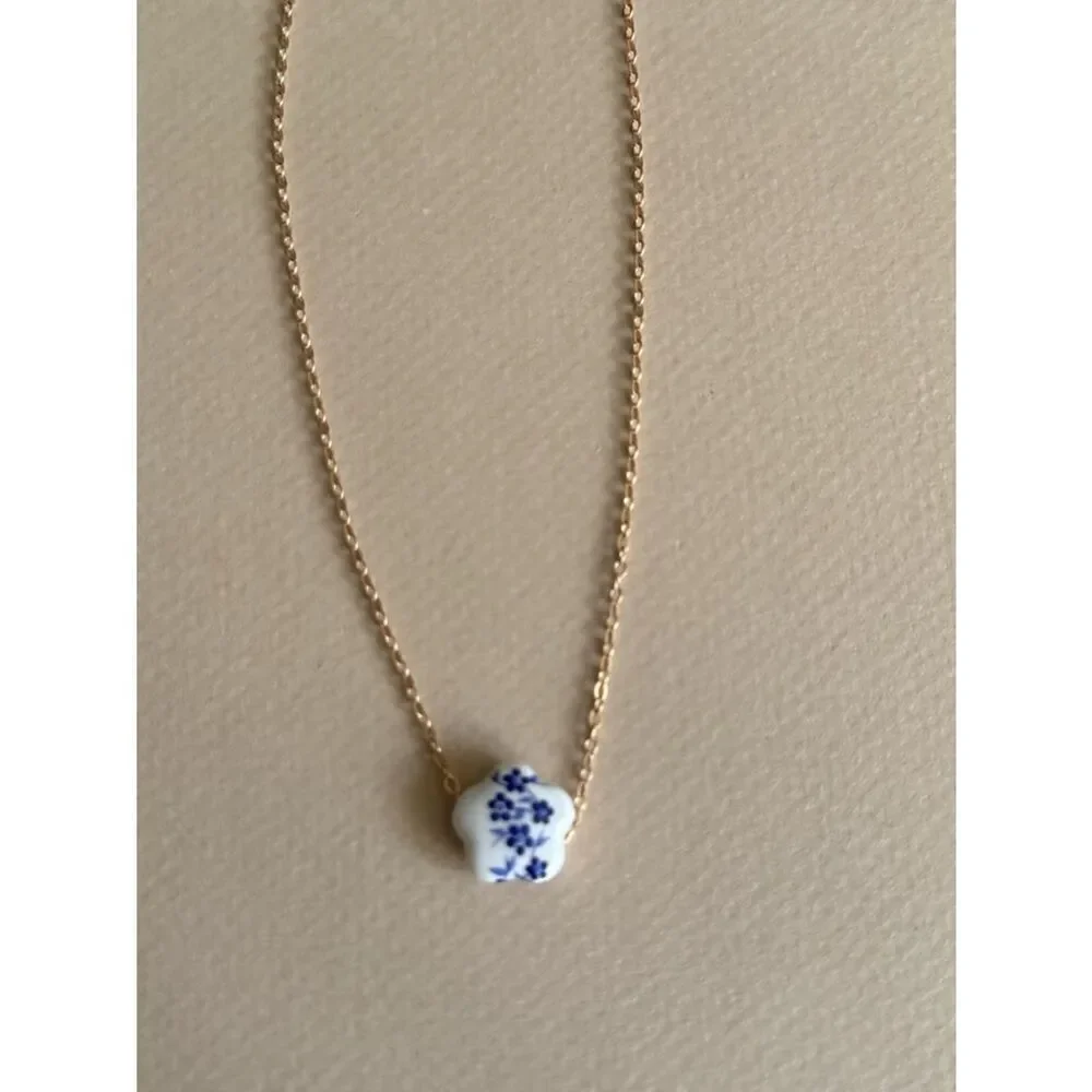 Boho flower necklace #2496